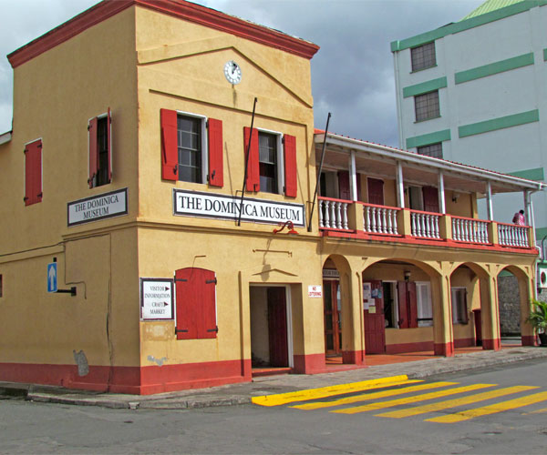 Saint Martin - Sint Maarten - Dominica